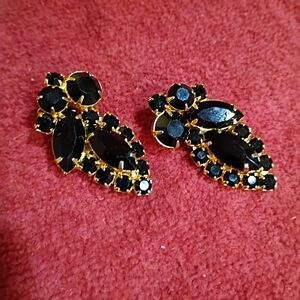 Elegant Black and Gold Earrings Clip On Earrings